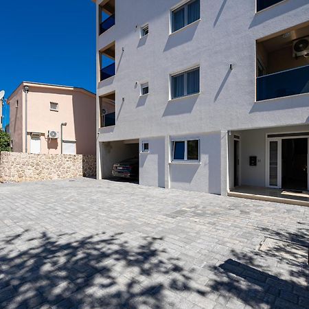 Sunways Apartments Dobrá Voda Exterior foto