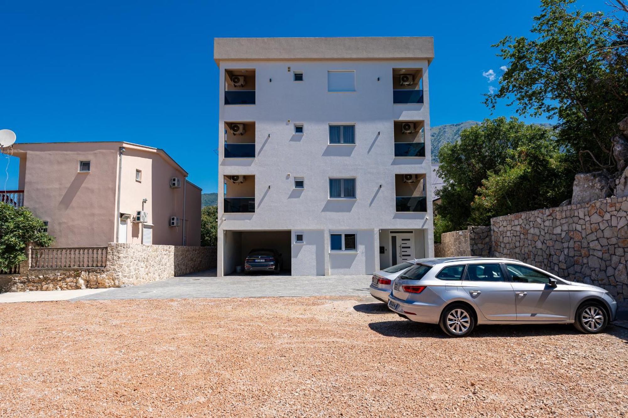 Sunways Apartments Dobrá Voda Exterior foto